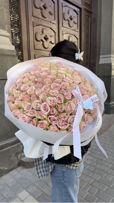 Троянда Pink Athena